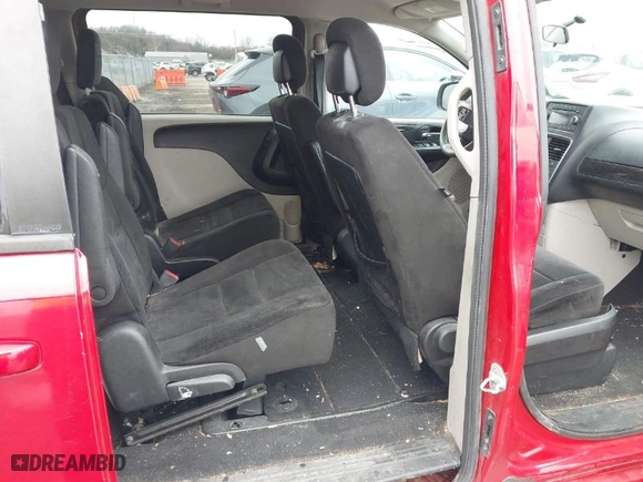2012 Dodge Grand Caravan SXT with VIN 2C4RDGCG3CR408077, listed as a IAAI auction lot 41532827 with 170,716 mi miles. Bid and sale history available at carsss.com. Image 8.
