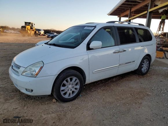 2010 Kia Sedona EX with VIN KNDMH4C32A6337016, listed as a Copart auction lot 85886354 with 201,970 mi miles and Salvage Title. Bid and sale history available at carsss.com. Image 1.