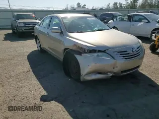 2008 Toyota Camry LE z VIN 4T1BE46K48U232059, wystawiony jako Copart lot #53302165 z przebiegiem 106 705 mil mil oraz Szkoda całkowita • Salvage title. Historia ofert i sprzedaży dostępna na DreamBid. Obrazek 13.