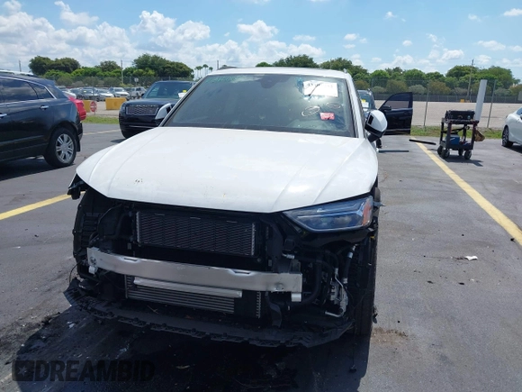 2024 Audi Q5 S line Premium Plus with VIN WA1E2AFY4R2036143, listed as a IAAI auction lot 42309252 with 14,797 mi miles and . Bid and sale history available at DreamBid. Image 6.