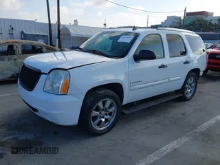 2008 GMC Yukon Denali с VIN 1GKFK63888J118915, выставлен на аукционе IAAI как лот 42262018 с пробегом 218 082 миль миль и . История ставок и продаж доступна на DreamBid. Изображение 2.