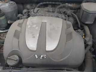 2012 Hyundai Santa Fe SE with VIN 5XYZHDAG4CG113063, listed as a IAAI auction lot 41971620 with 228,796 mi miles. Bid and sale history available at carsss.com. Image 10.