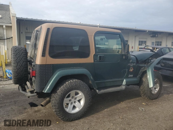 2001 Jeep Wrangler Sahara with VIN 1J4FA59S51P324010, listed as a Copart auction lot 43264515 with 163,056 mi miles and Salvage Title. Bid and sale history available at carsss.com. Image 3.