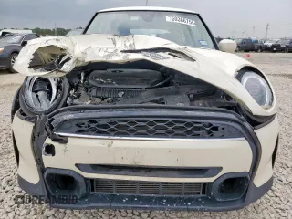 2022 MINI Hardtop Cooper S z VIN WMW53DH09N2R81558, wystawiony jako Copart lot #59386755 z przebiegiem 38 576 mil mil oraz Szkoda całkowita • Salvage title. Historia ofert i sprzedaży dostępna na DreamBid. Obrazek 5.