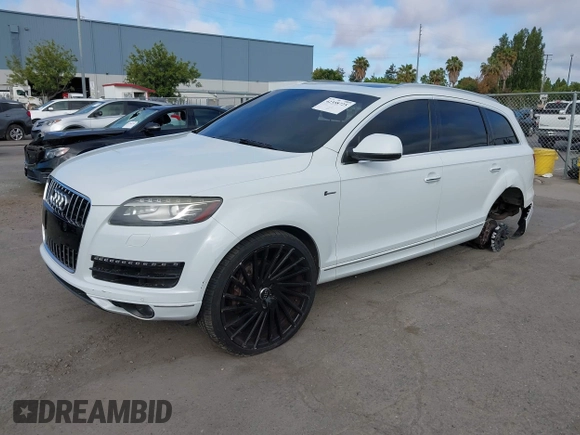2015 Audi Q7 Premium Plus z VIN WA1LGAFE6FD028835, wystawiony jako IAAI lot #42358725 z przebiegiem 107 075 mil mil oraz . Historia ofert i sprzedaży dostępna na DreamBid. Obrazek 17.