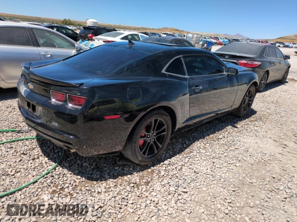 2013 Chevrolet Camaro LT with VIN 2G1FB1E37D9210399, listed as a Copart auction lot 60757715 with 100,354 mi miles and Salvage title. Bid and sale history available at DreamBid. Image 3.