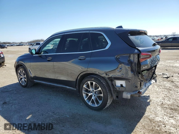 2019 BMW X5 xDrive40i with VIN 5UXCR6C5XKLL63225, listed as a Copart auction lot 40607923 with 31,440 mi miles. Bid and sale history available at carsss.com. Image 2.
