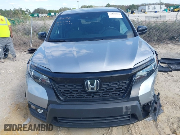 2021 Honda Passport EX-L with VIN 5FNYF7H50MB011436, listed as a IAAI auction lot 41530880 with 46,424 mi miles. Bid and sale history available at carsss.com. Image 12.