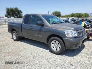 2005 Nissan Titan SE with VIN 1N6AA06AX5N555112, listed as a Copart auction lot 60567975 with 289,585 mi miles and Clean title. Bid and sale history available at DreamBid. Image 4.