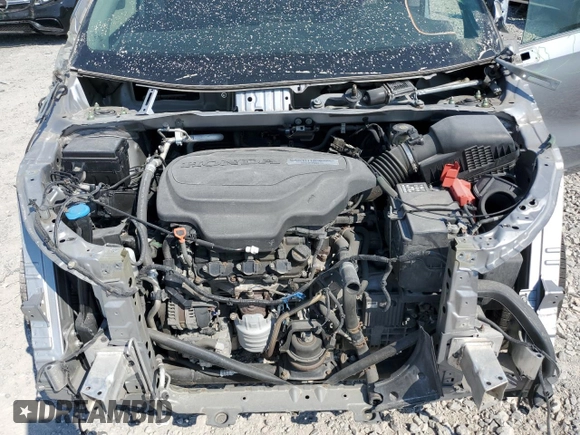 2018 Honda Odyssey Elite with VIN 5FNRL6H94JB010442, listed as a Copart auction lot 62077815 with 118,058 mi miles and Salvage title. Bid and sale history available at DreamBid. Image 12.