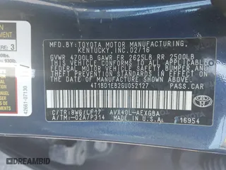 2016 Toyota Avalon Hybrid XLE Premium with VIN 4T1BD1EB2GU052127, listed as a IAAI auction lot 41737260 with 266,841 mi miles. Bid and sale history available at carsss.com. Image 9.