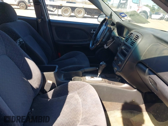 2003 Hyundai Sonata with VIN KMHWF25SX3A790609, listed as a IAAI auction lot 41716098 with 216,240 mi miles. Bid and sale history available at carsss.com. Image 5.