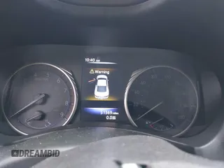 2018 Infiniti Q60 3.0t LUXE with VIN JN1EV7ELXJM392002, listed as a IAAI auction lot 41153596 with 51,369 mi miles. Bid and sale history available at carsss.com. Image 7.