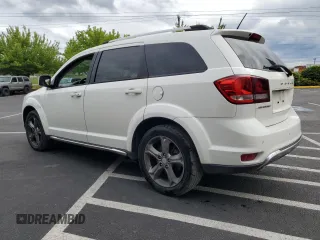 2015 Dodge Journey Crossroad z VIN 3C4PDDGG5FT607424, wystawiony jako Copart lot #57361175 z przebiegiem 152 881 mil mil oraz Czysty tytuł • Clean title. Historia ofert i sprzedaży dostępna na DreamBid. Obrazek 2.