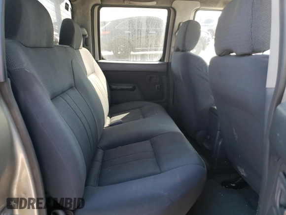 2002 Nissan Frontier SE with VIN 1N6ED27T52C383700, listed as a Copart auction lot 86204074 with 216,908 mi miles and Salvage title. Bid and sale history available at DreamBid. Image 10.