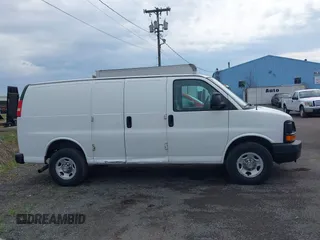 2016 Chevrolet Express Cargo with VIN 1GCWGAFF0G1140500, listed as a IAAI auction lot 42130720 with 239,606 mi miles and . Bid and sale history available at DreamBid. Image 13.