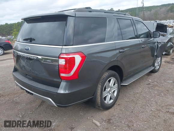 2018 Ford Expedition XLT z VIN 1FMJU1JTXJEA48029, wystawiony jako IAAI lot #41786096 z przebiegiem Nie podano mil oraz . Historia ofert i sprzedaży dostępna na DreamBid. Obrazek 4.
