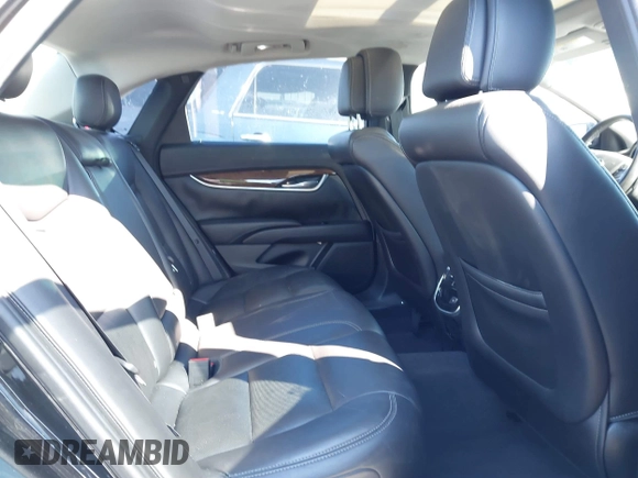 2013 Cadillac XTS Luxury with VIN 2G61P5S33D9101486, listed as a IAAI auction lot 41629349 with 141,050 mi miles. Bid and sale history available at carsss.com. Image 8.