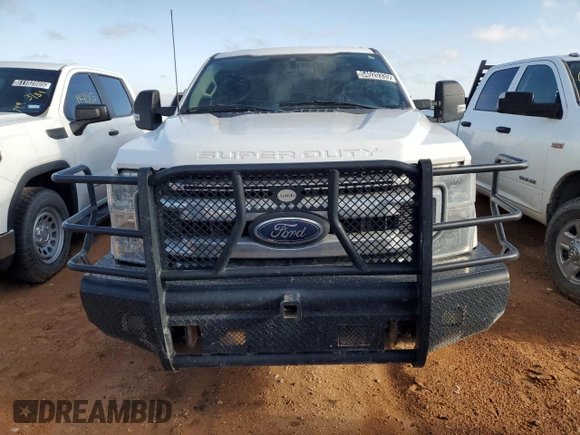 2022 Ford Super Duty F-250 SRW XL with VIN 1FT7W2B64NED77385, listed as a Copart auction lot 54020335 with 145,730 mi miles and Clean Title. Bid and sale history available at carsss.com. Image 5.