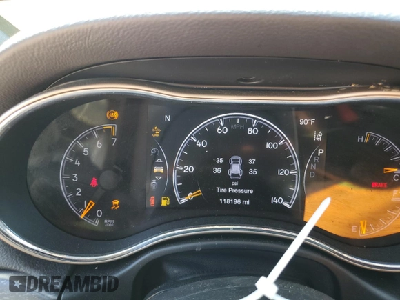 2017 Jeep Grand Cherokee Limited with VIN 1C4RJEBG4HC609212, listed as a Copart auction lot 61796195 with 118,196 mi miles and Salvage title. Bid and sale history available at DreamBid. Image 9.