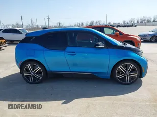 2017 BMW i3 z VIN WBY1Z8C50HV551025, wystawiony jako IAAI lot #41722975 z przebiegiem 85 709 mil mil oraz . Historia ofert i sprzedaży dostępna na DreamBid. Obrazek 13.