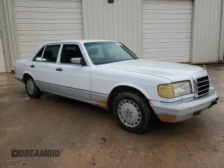 1991 Mercedes-Benz 420 with VIN WDBCA35E8MA607598, listed as a Copart auction lot 81596014 with 172,008 mi miles and Clean Title. Bid and sale history available at carsss.com. Image 4.