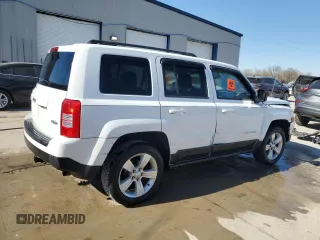 2015 Jeep Patriot High Altitude with VIN 1C4NJRFB5FD169156, listed as a Copart auction lot 50393335 with 122,233 mi miles and Salvage title. Bid and sale history available at DreamBid. Image 3.