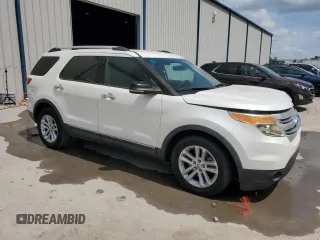 2011 Ford Explorer XLT with VIN 1FMHK7D87BGA59476, listed as a Copart auction lot 50989985 with 125,805 mi miles and Salvage Title. Bid and sale history available at carsss.com. Image 4.