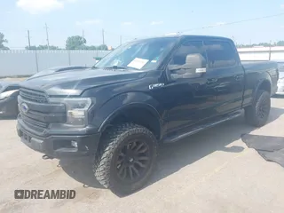 2018 Ford F-150 XL z VIN 1FTFW1EG2JKD44357, wystawiony jako IAAI lot #42406280 z przebiegiem 137 033 mil mil oraz . Historia ofert i sprzedaży dostępna na DreamBid. Obrazek 2.