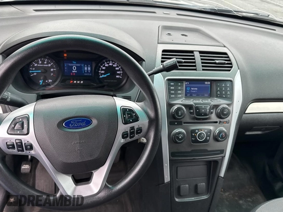 2014 Ford Utility Police Interceptor with VIN 1FM5K8AR3EGC40794, listed as a Copart auction lot 74284584 with 198,478 mi miles and Clean Title. Bid and sale history available at carsss.com. Image 9.