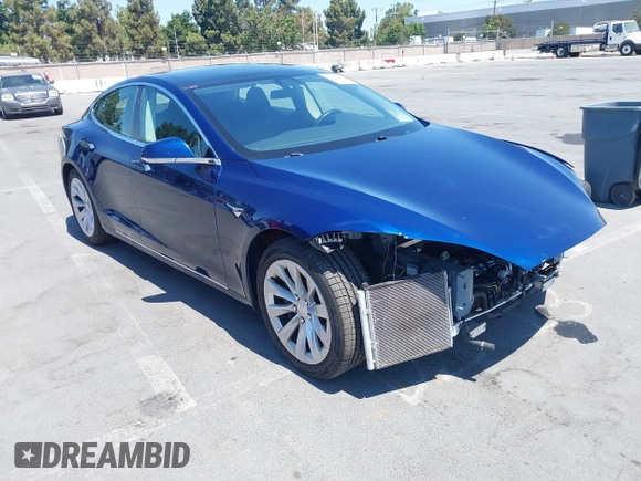 2018 Tesla Model S 75D with VIN 5YJSA1E22JF262269, listed as a IAAI auction lot 42629704 with 131,138 mi miles and . Bid and sale history available at DreamBid. Image 3.