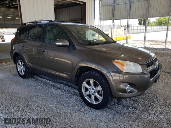 2010 Toyota RAV4 Limited z VIN 2T3DK4DV7AW018310, wystawiony jako Copart lot #57828855 z przebiegiem 141 305 mil mil oraz Szkoda całkowita • Salvage title. Historia ofert i sprzedaży dostępna na DreamBid. Obrazek 4.