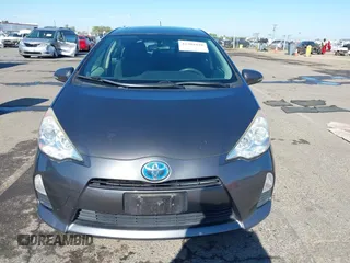 2014 Toyota Prius One z VIN JTDKDTB39E1078879, wystawiony jako IAAI lot #42201010 z przebiegiem 147 544 mil mil oraz . Historia ofert i sprzedaży dostępna na DreamBid. Obrazek 12.