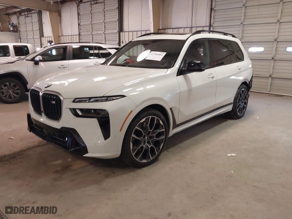 2024 BMW X7 M60i with VIN 5UX33EM04R9T72699, listed as a IAAI auction lot 41296464 with 39,785 mi miles. Bid and sale history available at carsss.com. Image 21.
