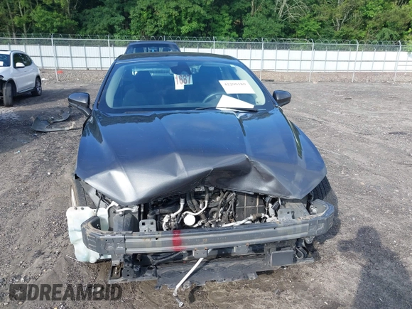 2020 Ford Fusion SE с VIN 3FA6P0HD0LR247946, выставлен на аукционе IAAI как лот 42299189 с пробегом 115 302 миль миль и . История ставок и продаж доступна на DreamBid. Изображение 13.