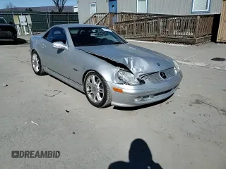 2004 Mercedes-Benz SLK-Class with VIN WDBKK65F74F300543, listed as a Copart auction lot 47282445 with 66,522 mi miles and Salvage Title. Bid and sale history available at carsss.com. Image 10.