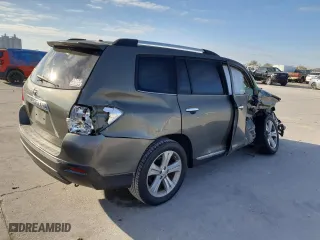 2011 Toyota Highlander Limited with VIN 5TDYK3EH1BS033070, listed as a Copart auction lot 48825685 with 0 mi miles and Salvage Title. Bid and sale history available at carsss.com. Image 3.