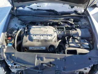 2010 Honda Accord EX z VIN 1HGCP3F79AA012370, wystawiony jako Copart lot #85742824 z przebiegiem 147 834 mil mil oraz Szkoda całkowita • Salvage title. Historia ofert i sprzedaży dostępna na DreamBid. Obrazek 11.