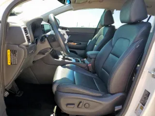 2020 Kia Sportage EX z VIN KNDPN3AC9L7773975, wystawiony jako Copart lot #56851565 z przebiegiem 75 929 mil mil oraz Szkoda całkowita • Salvage title. Historia ofert i sprzedaży dostępna na DreamBid. Obrazek 7.