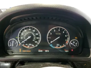 2015 BMW 5 Series 528i xDrive with VIN WBA5A7C55FG143543, listed as a Copart auction lot 45750425 with 93,435 mi miles and Salvage Title. Bid and sale history available at carsss.com. Image 9.