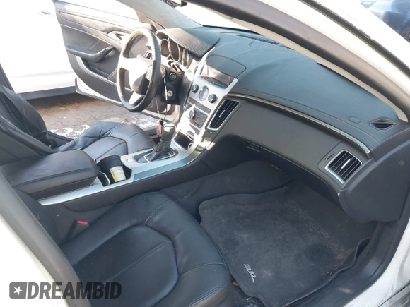 2008 Cadillac CTS RWD w/1SA with VIN 1G6DF577680169180, listed as a IAAI auction lot 41373873 with 158,236 mi miles. Bid and sale history available at carsss.com. Image 5.