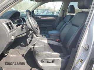 2018 Volkswagen Atlas SE z VIN 1V2LR2CA4JC520784, wystawiony jako Copart lot #47421325 z przebiegiem 170 018 mil mil oraz Szkoda całkowita • Salvage title. Historia ofert i sprzedaży dostępna na DreamBid. Obrazek 7.