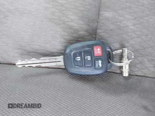 2016 Toyota Corolla L с VIN 2T1BURHE3GC737503, выставлен на аукционе IAAI как лот 40505861 с пробегом 130 881 миль миль и . История ставок и продаж доступна на DreamBid. Изображение 11.