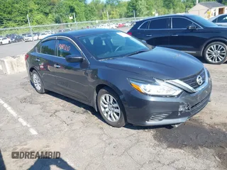 2017 Nissan Altima SV z VIN 1N4AL3APXHC139447, wystawiony jako IAAI lot #42403810 z przebiegiem 92 340 mil mil oraz . Historia ofert i sprzedaży dostępna na DreamBid. Obrazek 1.