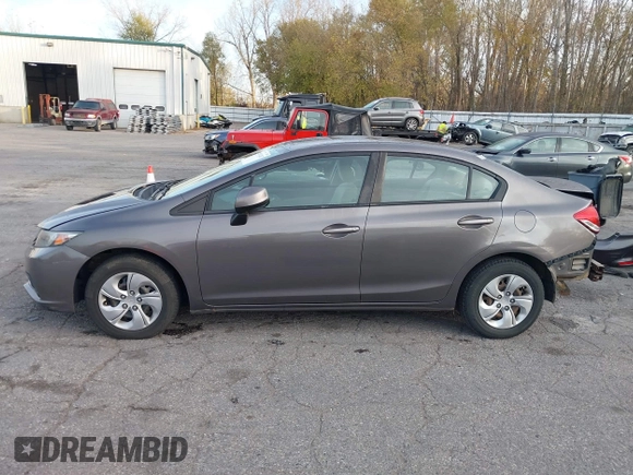 2013 Honda Civic LX with VIN 19XFB2F56DE053799, listed as a IAAI auction lot 40701262 with 191,234 mi miles and . Bid and sale history available at DreamBid. Image 15.