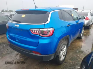 2023 Jeep Compass Sport with VIN 3C4NJDAN1PT509922, listed as a IAAI auction lot 42327048 with 26,598 mi miles and . Bid and sale history available at DreamBid. Image 4.