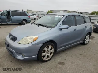 2005 Toyota Matrix STD with VIN 2T1KR32E35C481240, listed as a Copart auction lot 53582175 with 299,999 mi miles and Clean Title. Bid and sale history available at carsss.com. Image 1.