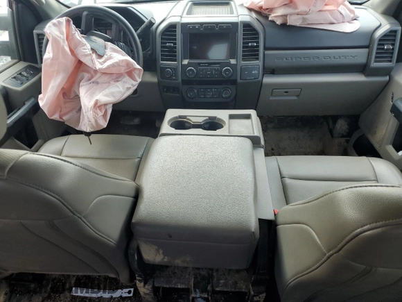 2021 Ford F-450 XL with VIN 1FT8W4DT7MED46519, listed as a Copart auction lot 59011875 with 71,152 mi miles and Salvage title. Bid and sale history available at DreamBid. Image 8.