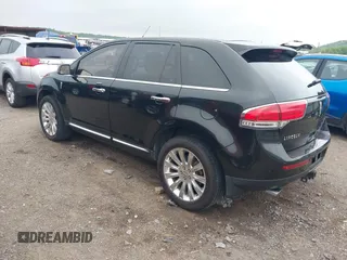 2012 Lincoln MKX with VIN 2LMDJ6JK0CBL13277, listed as a IAAI auction lot 42115328 with 134,939 mi miles and . Bid and sale history available at DreamBid. Image 3.
