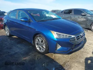 2020 Hyundai Elantra Value Edition z VIN 5NPD84LFXLH566501, wystawiony jako IAAI lot #42205766 z przebiegiem 155 162 mil mil oraz . Historia ofert i sprzedaży dostępna na DreamBid. Obrazek 1.